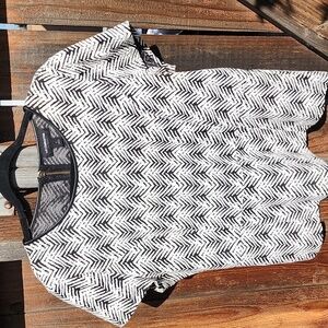 Liz Claiborne Black & White Career Peplum Top, Pre-loved in Great Condition